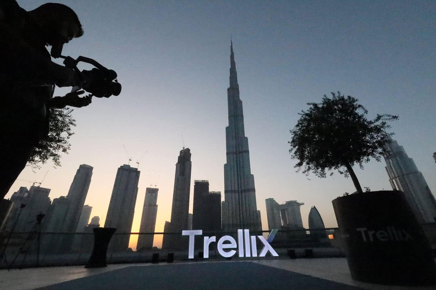 Trellix Genesis Slideshow Image 070